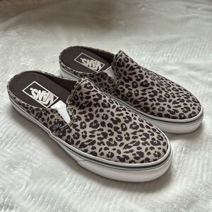 NWOT Vans Animal Print Mule Shoe